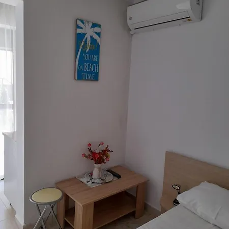 아파트 Garsoniera 새턴